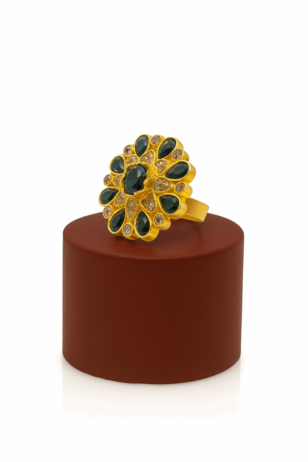 Emerald Imitation Ring
